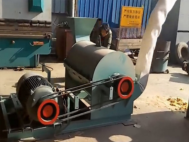 纖維粉碎處理現(xiàn)場