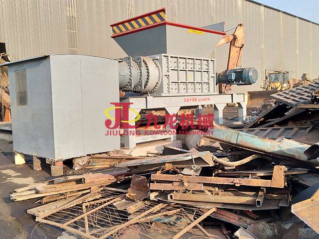 山西廢鋼廢鐵處理現(xiàn)場(chǎng)