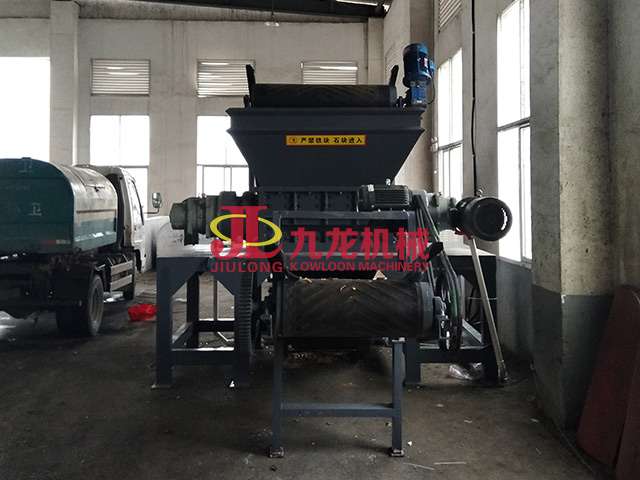 PEPP塑料回收處理現(xiàn)場(chǎng)