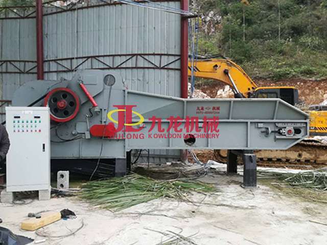 秸稈破碎現(xiàn)場(chǎng)